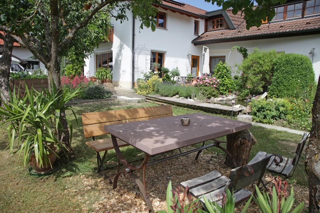 Ferienappartement Eninger Fleischwangen Buitenkant foto